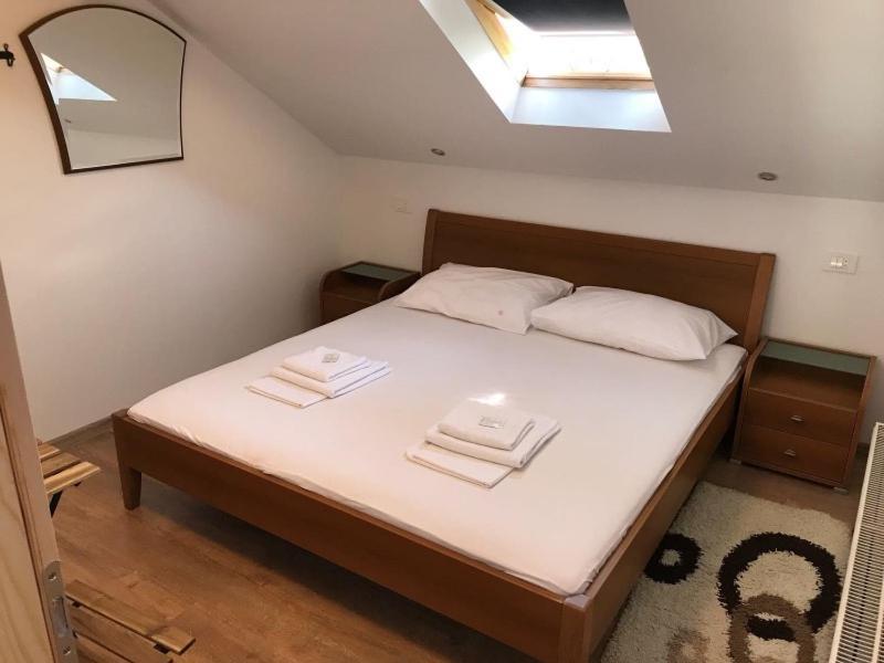 Sobe Zimmer Frei Pozega Buitenkant foto