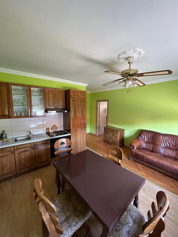 Sobe Zimmer Frei Pozega Buitenkant foto